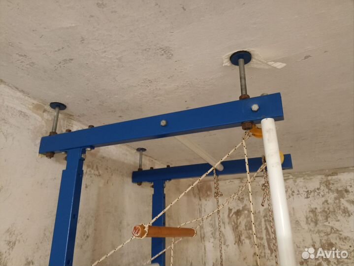 Шведская стенка с турником бу