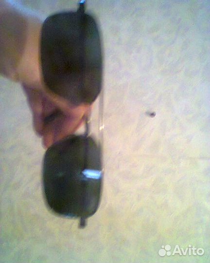 Очки солнцезащитные