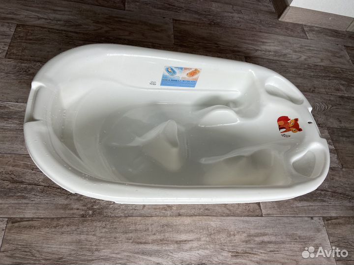 Ванночка для купания с горкой