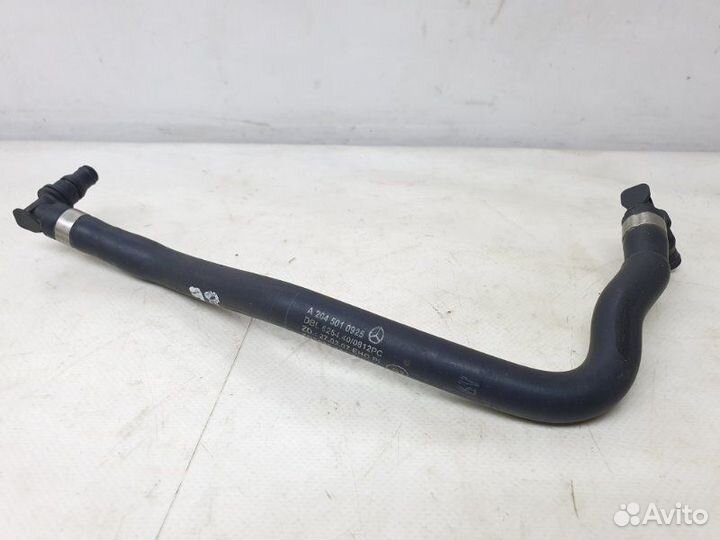 Патрубок системы охлаждения Mercedes-Benz C W204