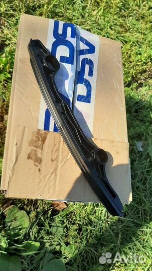 Успокоитель цепи на Ниссан