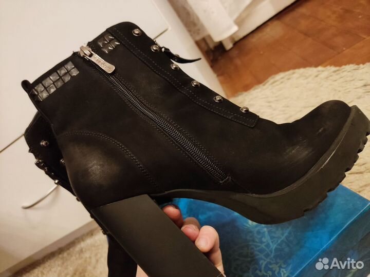 Ботильоны женские 40 натуральный нубук