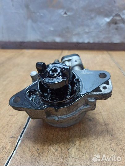 Вакуумный насос Opel Corsa D A13DTC 2012