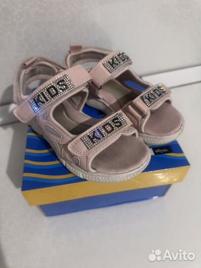 Босоножки для девочки