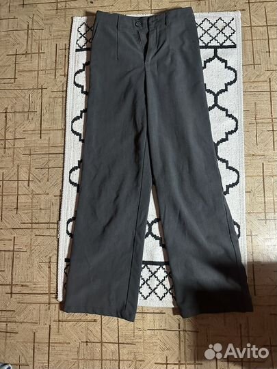 Коробка с женскими вещами