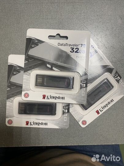 Флеш диск Kingston 32Gb DT70, type-C USB 3.2