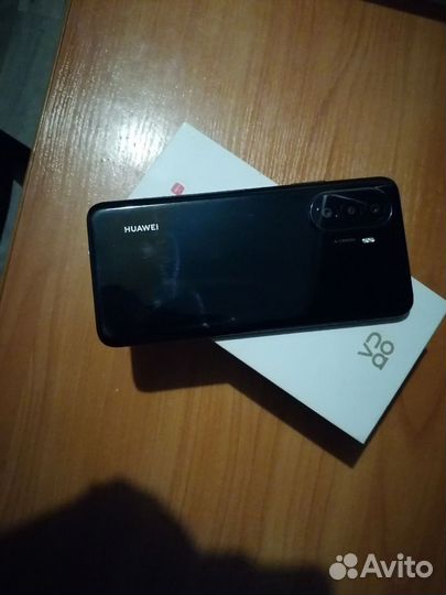 HUAWEI nova Y70, 4/64 ГБ