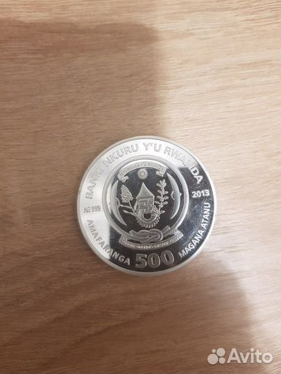 Серебряная монета 999пробы