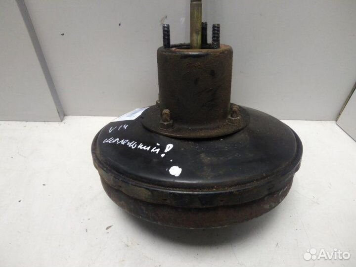 Усилитель тормозов вакуумный Audi 80/90 B4