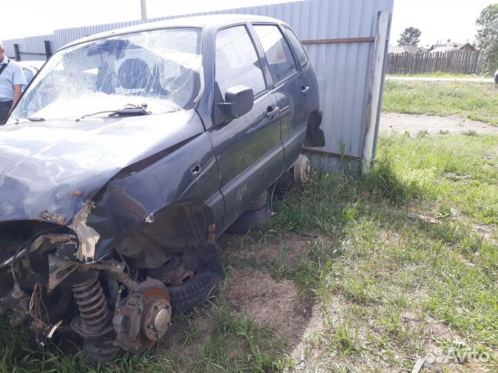 Niva chevrolet в разбор