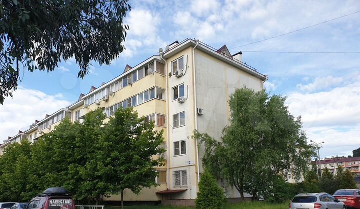 1-к. квартира, 46 м², 2/5 эт.
