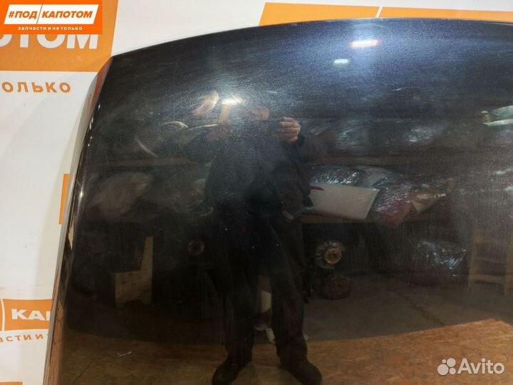 Капот Volkswagen Touareg 2006