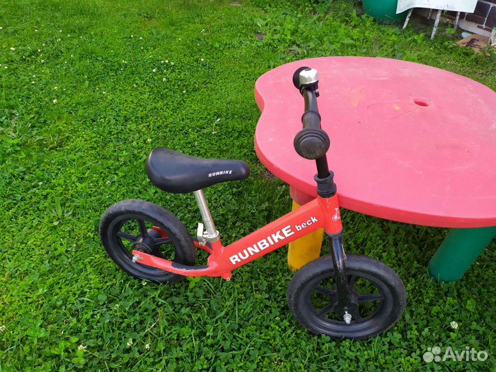 Беговел runbike+шлем