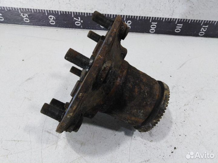 Ступица передняя Мерседес