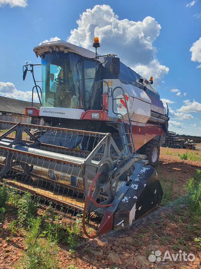 Комбайн Ростсельмаш Vector 410, 2013
