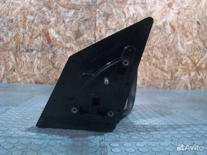 Hyundai ix35 Зеркало правое электрическое