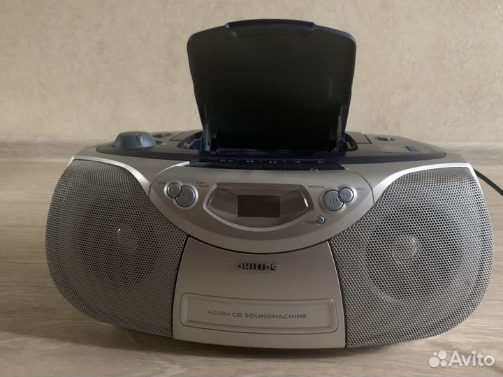 Магнитола Philips AZ 1004