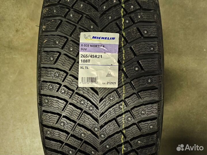 Michelin X-Ice North 4 SUV 265/45 R21 108T