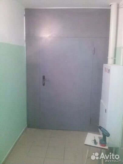 Дверь тамбурная