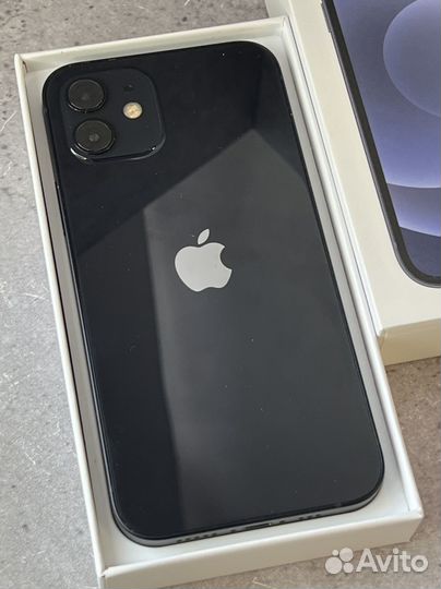iPhone 12, 256 ГБ