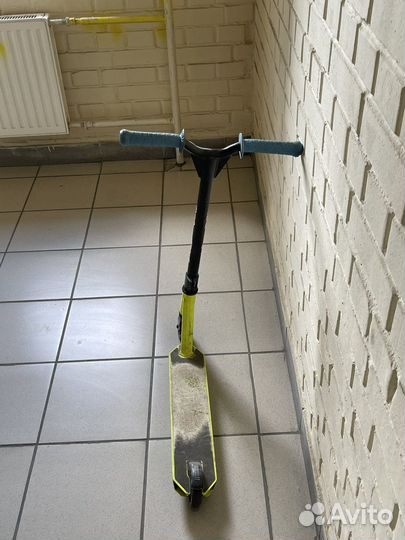 Трюковой самокат oxelo