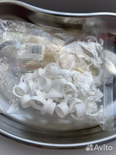 Лоток медицинский почкообразный