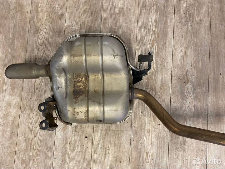 Глушитель Volkswagen Passat B7 оригинал