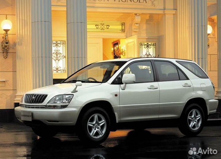 Стекло фары Toyota Harrier 1997 - 2003