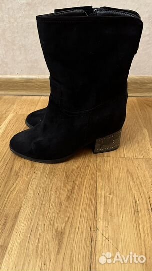 Сапоги укороченные зимние (нат.мех) р 40