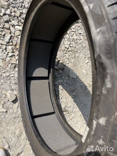 Pirelli P Zero 245/35 R20