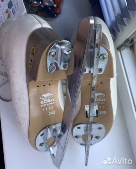 Фигурные коньки Edea Chorus белые