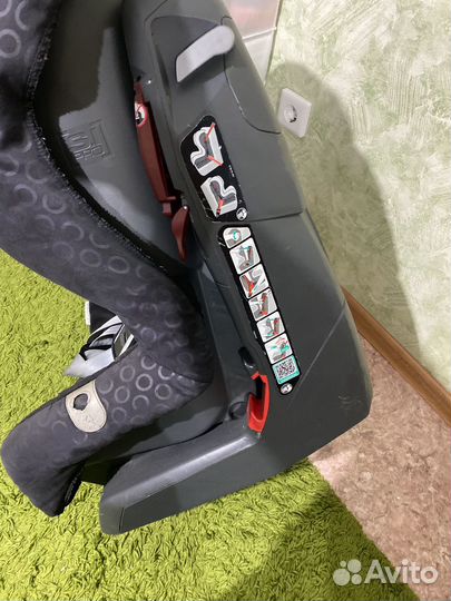 Автомобильное кресло romer