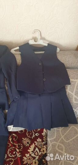 Школьная форма для девочки. Комплект 4 вещи
