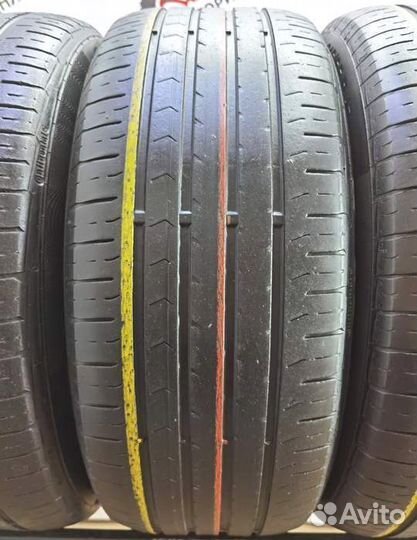 Continental ContiPremiumContact 5 215/55 R17 94W