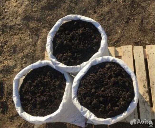 Грунт плодородный в мешках пятикомпонентный