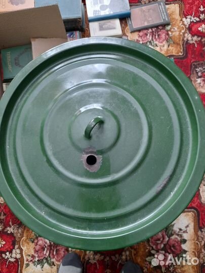 Эмалированные кастрюли и тазики