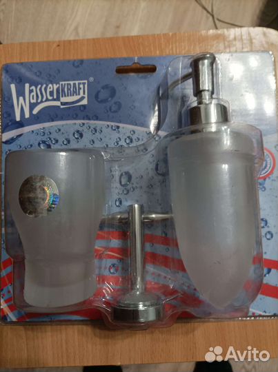 Дозатор для жидкого мыла