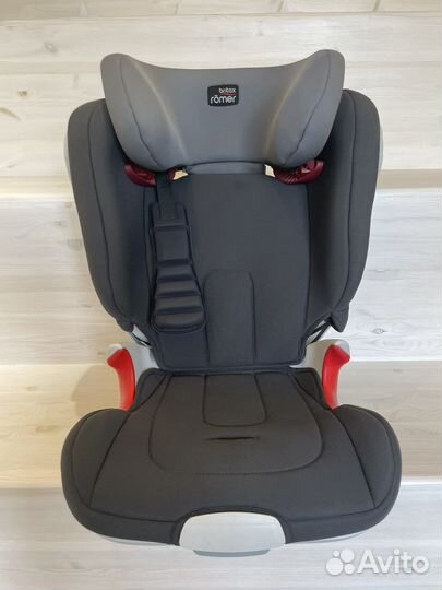 Автокресло britax romer kidfix ii xp sict