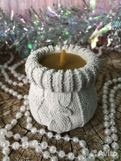 Свечи из пчелиного воска в кашпо из гипса