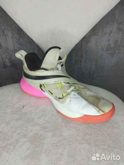 Волейбольные кроссовки nike react hyperset
