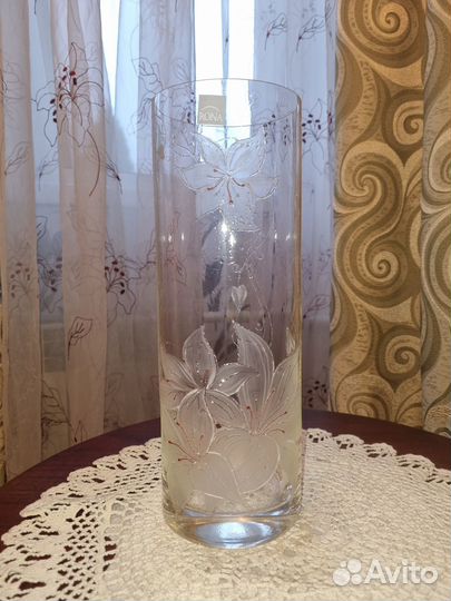 Ваза для цветов Rona 