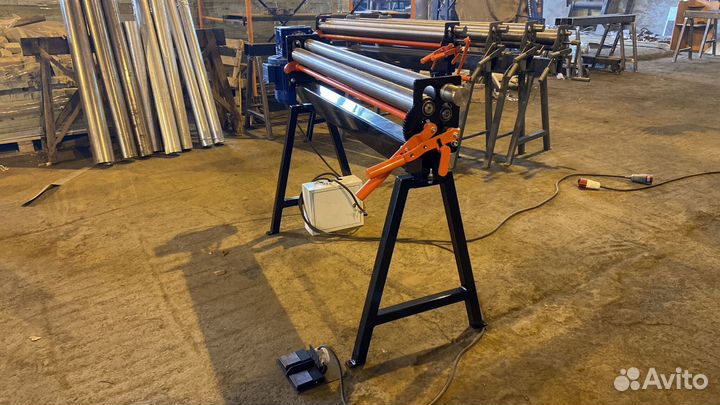 Вальцовочный станок. Вальцы 1300х0,8