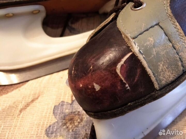 Коньки подростковые