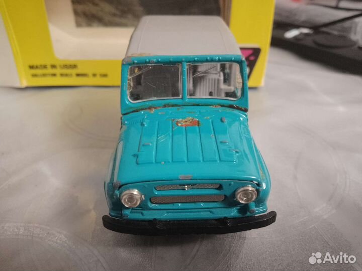 Модель УАЗ 469 1:43 СССР