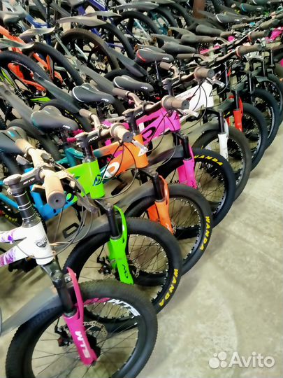 Велосипеды и аксессуары