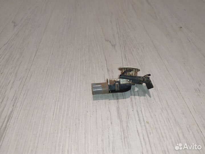 Датчик парктроника Парктроник Geely emgrand X7