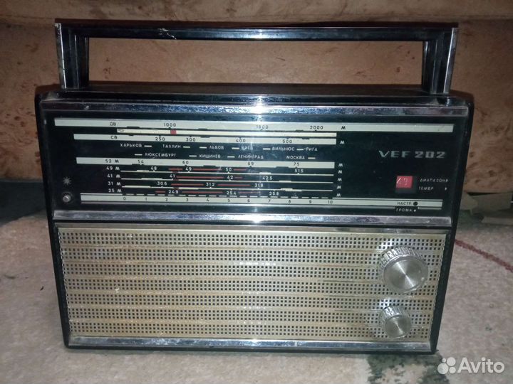 Радиоприемник VEF 202 СССР