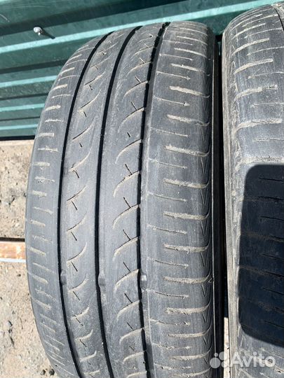 Yokohama BluEarth AE01 215/60 R16 99H