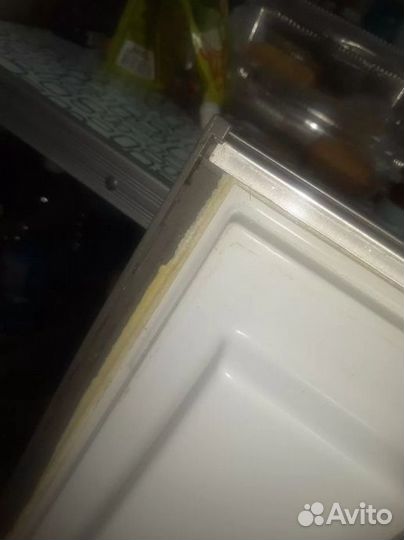 Уплотнитель для холодильника vestfrost SW 312 M658