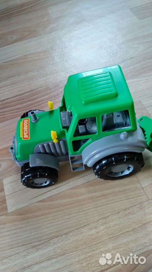 Большой трактор Полесье с прицепом и манипулятором